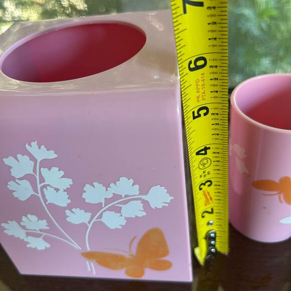 Vintage Pink Butterfly Bathroom Set – Tissue Box Cover & Cup - Picture 9 of 11